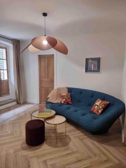 Appartement Au Coeur De La Ville 科尔特 外观 照片